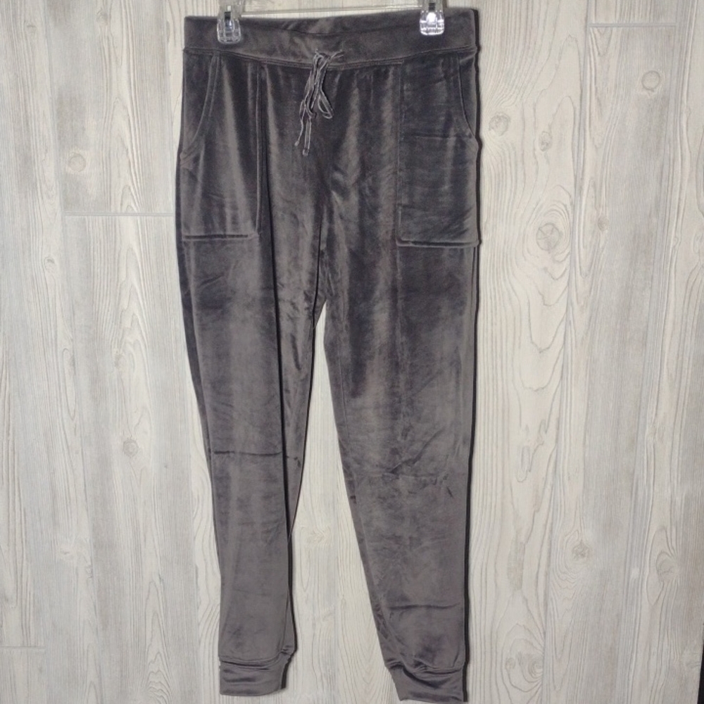 Insanely Soft Cynthia Rowley Lux Velour Joggers